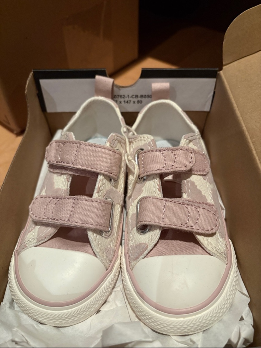 Converse Kids Light Pink Velcro Sneakers